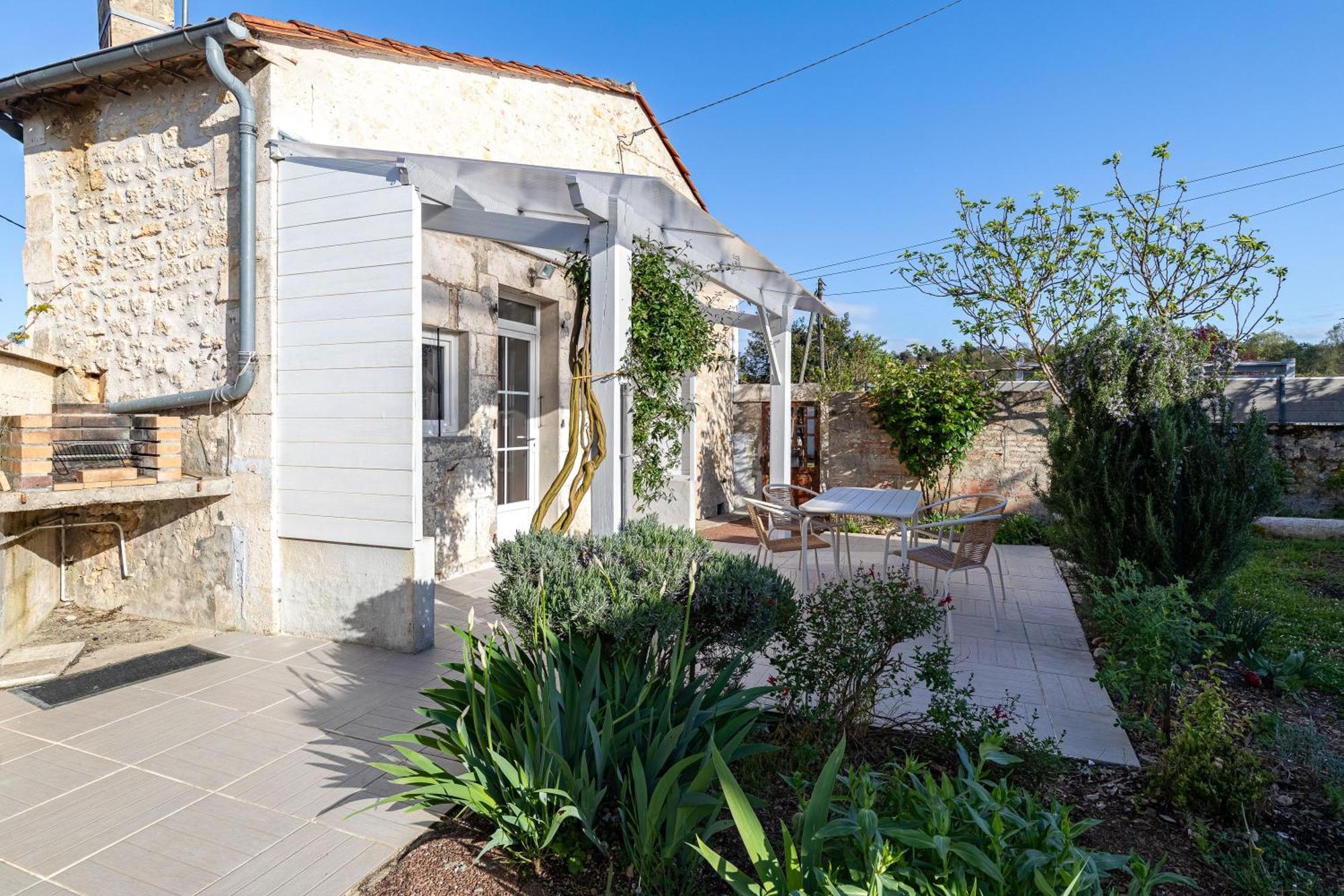 Belle Maison De Ville l'Isle-d'Espagnac Extérieur photo